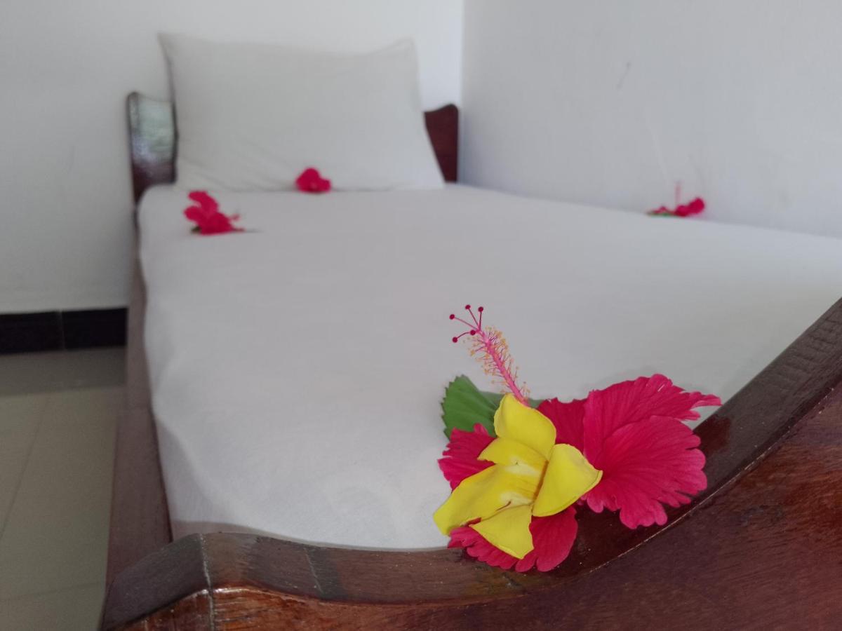 H & H Bungalows Nungwi Eksteriør bilde