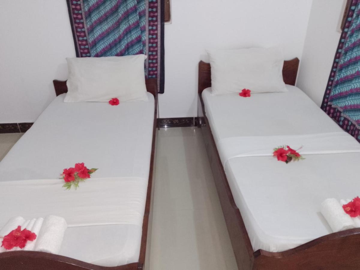 H & H Bungalows Nungwi Eksteriør bilde